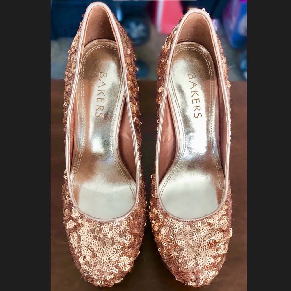 Gold Sequin Stiletto Pumps